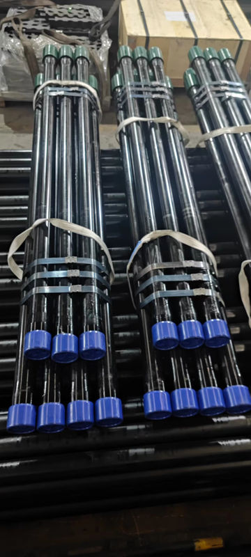 API 5CT Standard 4-1/2 BTC LTC N80 Carbon Seamless Steel Casing And Tubing Complete With Safety Rings And With Nipples (Стандарт API 5CT 4-1/2 BTC LTC N80) - корпус из углеродистой бесшовной стали и трубки с защитными кольцами и сосками