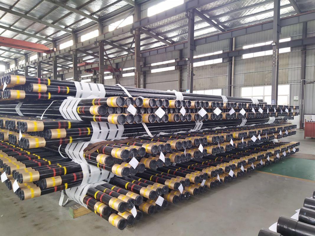 API 5CT L80-13Cr Range 1 47 LB/FT Casing Pipe for Sour Gas Wells with Premium Thread Connection (Пиловая труба для газовых скважин с высококачественными нитями)